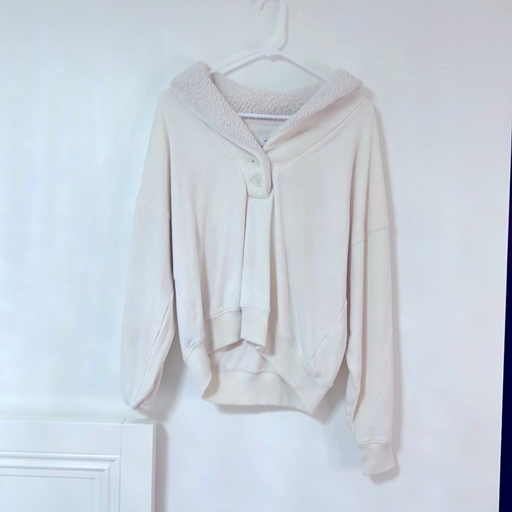 American Eagle collard sweatshirt